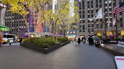 🗽 NYC Live 🔴 Walk (Chat on YouTube)