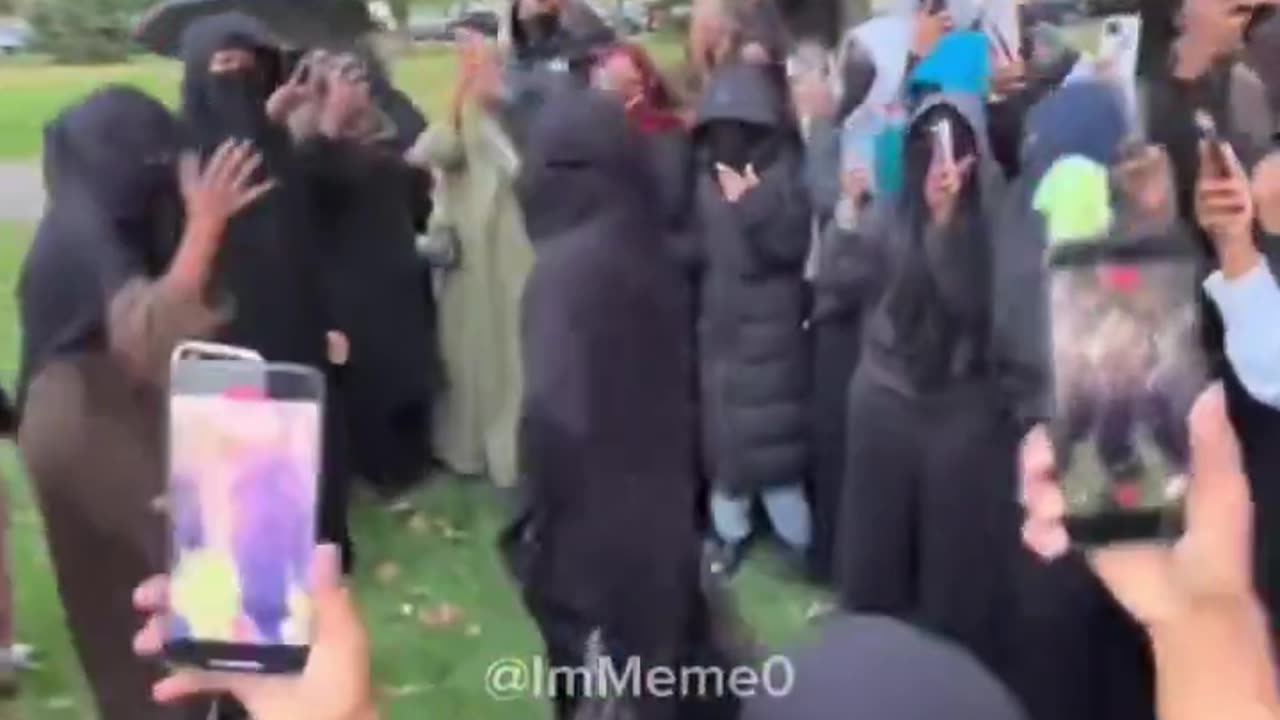 I just found out there’s a “Scream Club” in Minnesota.