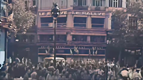 US Parade Paris 1944