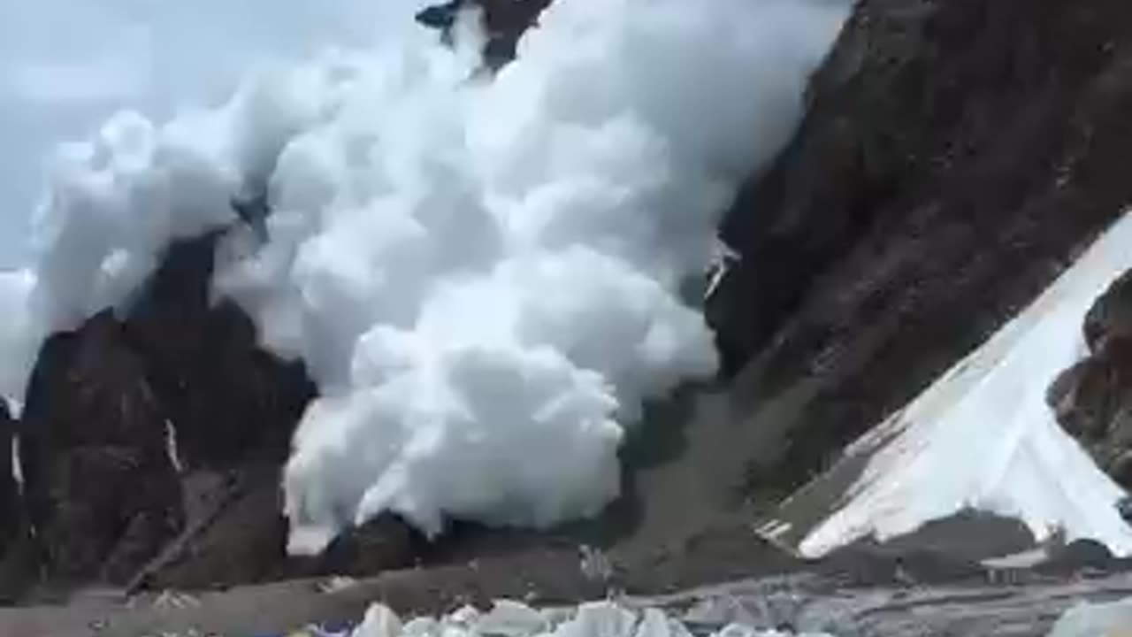 Avalanche wreaked havoc!
