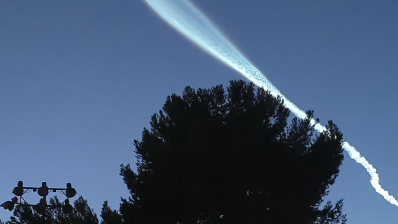 🚀🔍 Rocket Launch or UFO? Strange Object in San Diego Sky! | TheTruthAbove