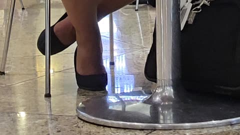 Operation Airhose - AMAZING Crossed ankle shoeplay and heel drop