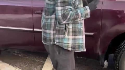 Conclusive Video Showing ICE OFFICER acted in Self Defense Jan 7 2026