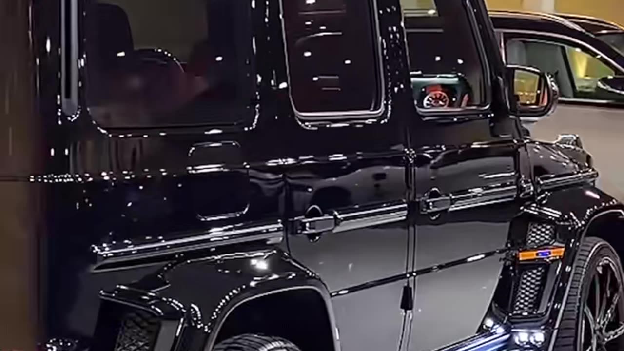 Fading Echo (Remix) – where silence meets the drop.