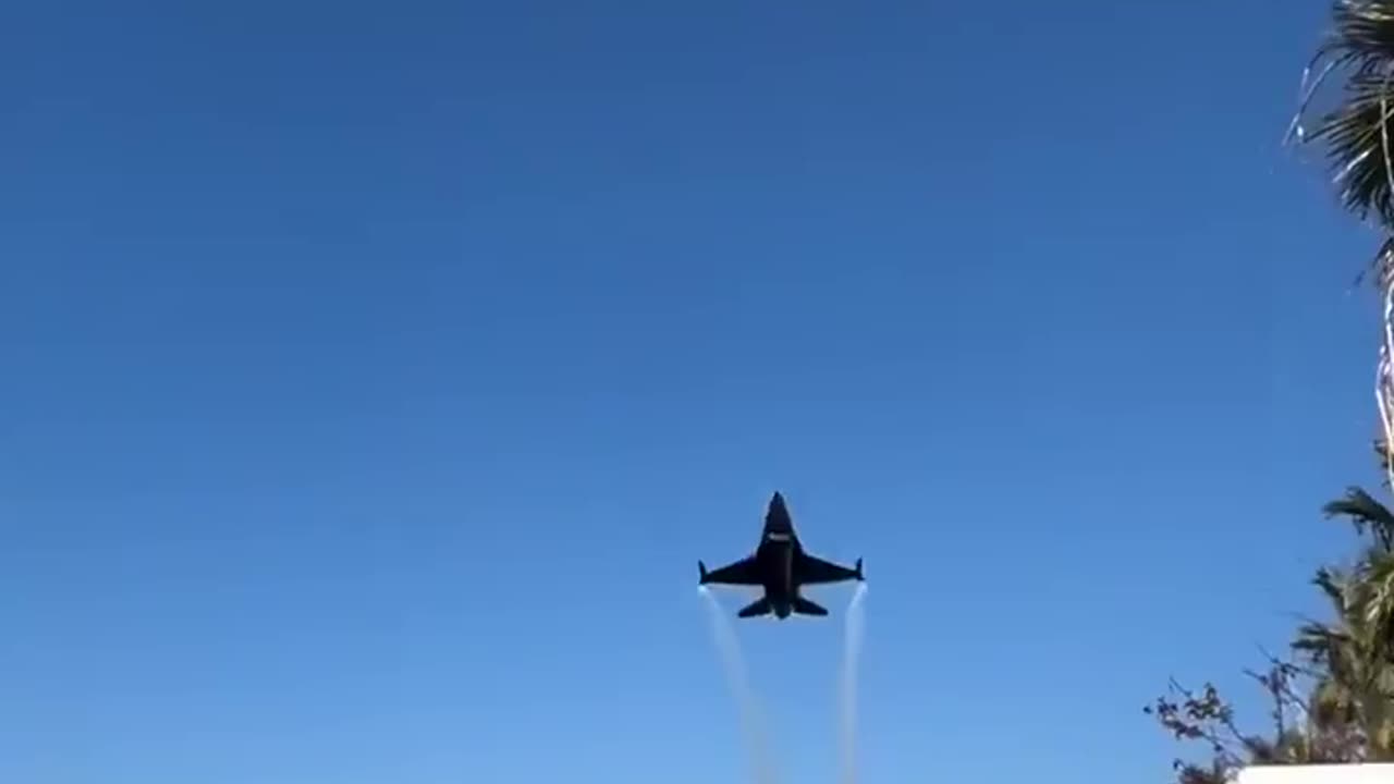 Turkish Air Force’s SoloTürk F-16 jet performing an ultra-low pass over Fethiye,