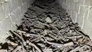 THE CATACOMBS UNDER PARIS ARE AS SUSPICIOUS AS IT GETS