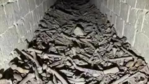 THE CATACOMBS UNDER PARIS ARE AS SUSPICIOUS AS IT GETS