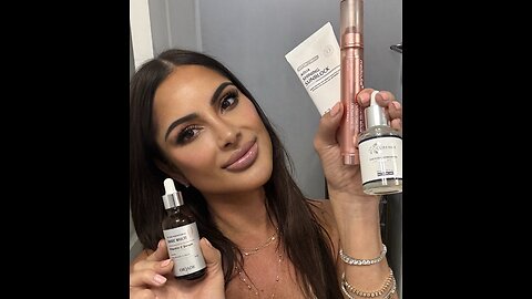 AM Skincare Anti-aging Over 4O Beauty + Makeup Milani Cream Stick | Meamoshop code LOIS 💗