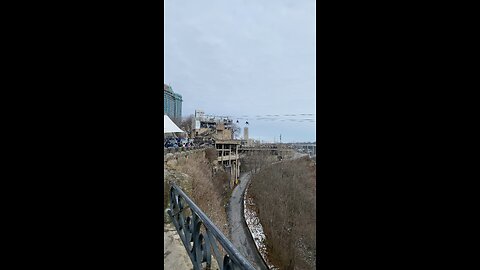 Niagra fall, zipline