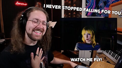 I’ll Never Stop Falling for This Song! | Hayley Williams – Parachute (Reaction)