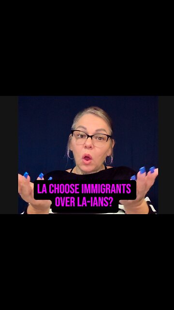 🚨LA Choose Immigrants Over LA-ians? 😱 #ASL #deaf #signlanguage