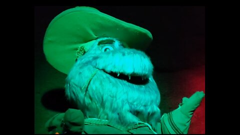 1981 Monster Mansion flume ride #talesoftheokefenokee #animatronics #retroanimatronics #vintage #sixflags #Georgia