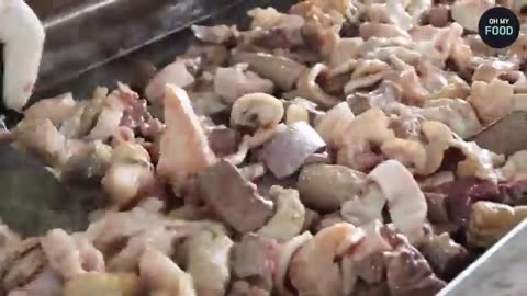 Miss This and You’ll Regret It Forever?! The Best-Selling Stall at the 5-Day Market