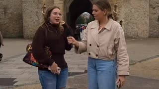 A young lady tells people how dangerous Southampton is "Don't go down alleys,