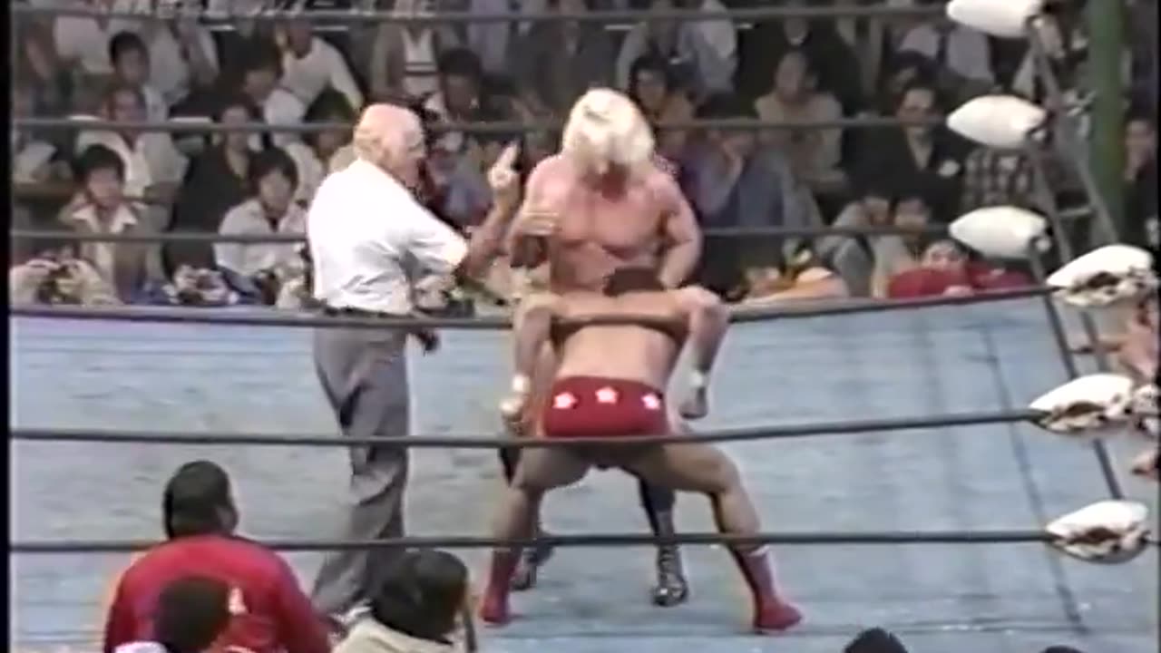 (1981.10.09) Ric Flair vs Jumbo Tsuruta - AJPW