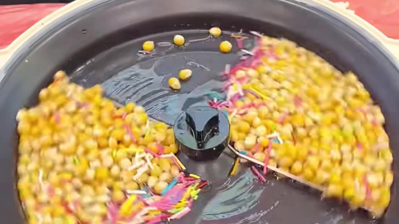 💡🍏 The Easiest Way to Peel Garlic in Seconds! | LifeHacksDaily