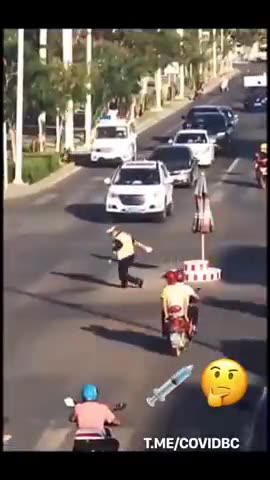 More Footage Of People Having Seizures &amp; Dropping Dead In China 💉