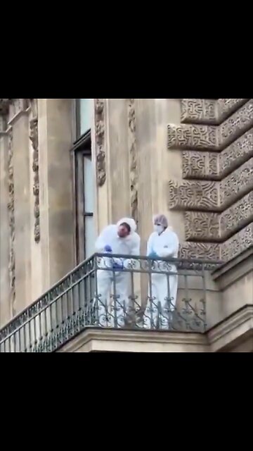 Polémica por peritaje tras robo de joyas en el Louvre