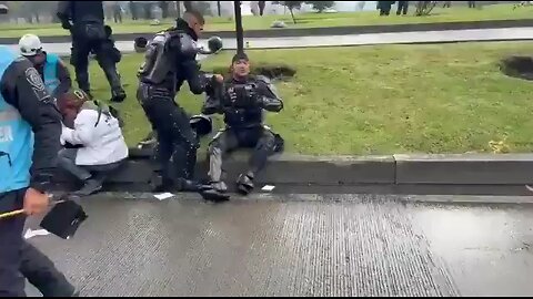 🇨🇴🇺🇸Protesters in the Colombian capital, Bogotá