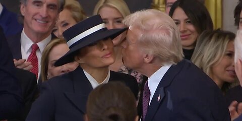 First lady Melania Trump makes fashion statement with inauguration hat