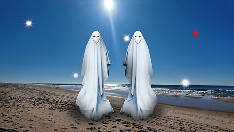 Aliens visit the beach - The Conil Case - Conil de la Frontera, Spain