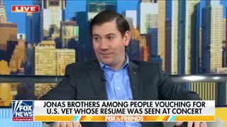 Veterans unknowingly become viral brand sensations after concert crowd moment