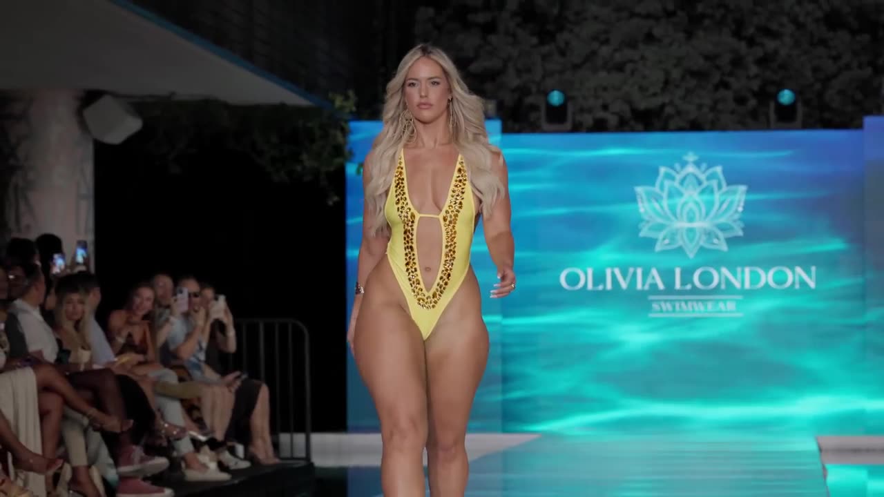 Model in competition Miami swim