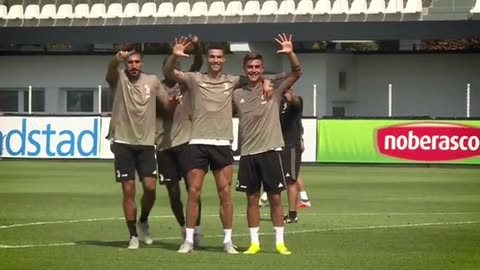 Watch this Cristiano Training-Winning team!