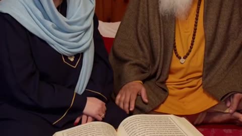 Chanting the Sri Guru Granth Sahib with Guru Nanak