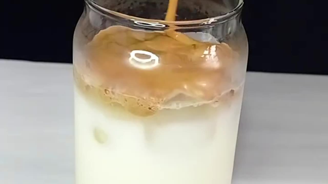 Caramel Coffee ASMR #shorts #caramelcoffee #shortsfeed #asmr