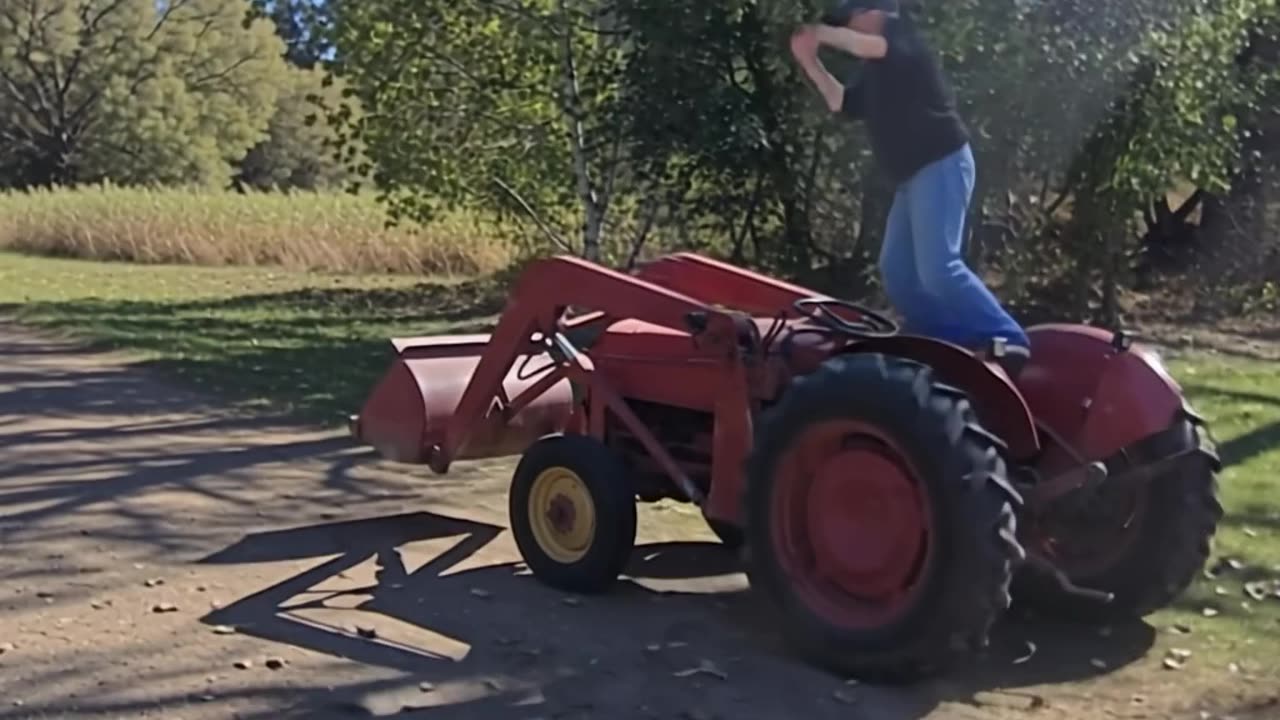 So Happy I got the Tractor Running at our new Property