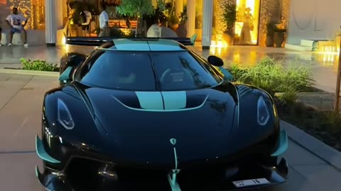 🤯💨 Dubai's Ferrari & Bugatti: Speed & Style Unleashed! | LuxurySportsCars