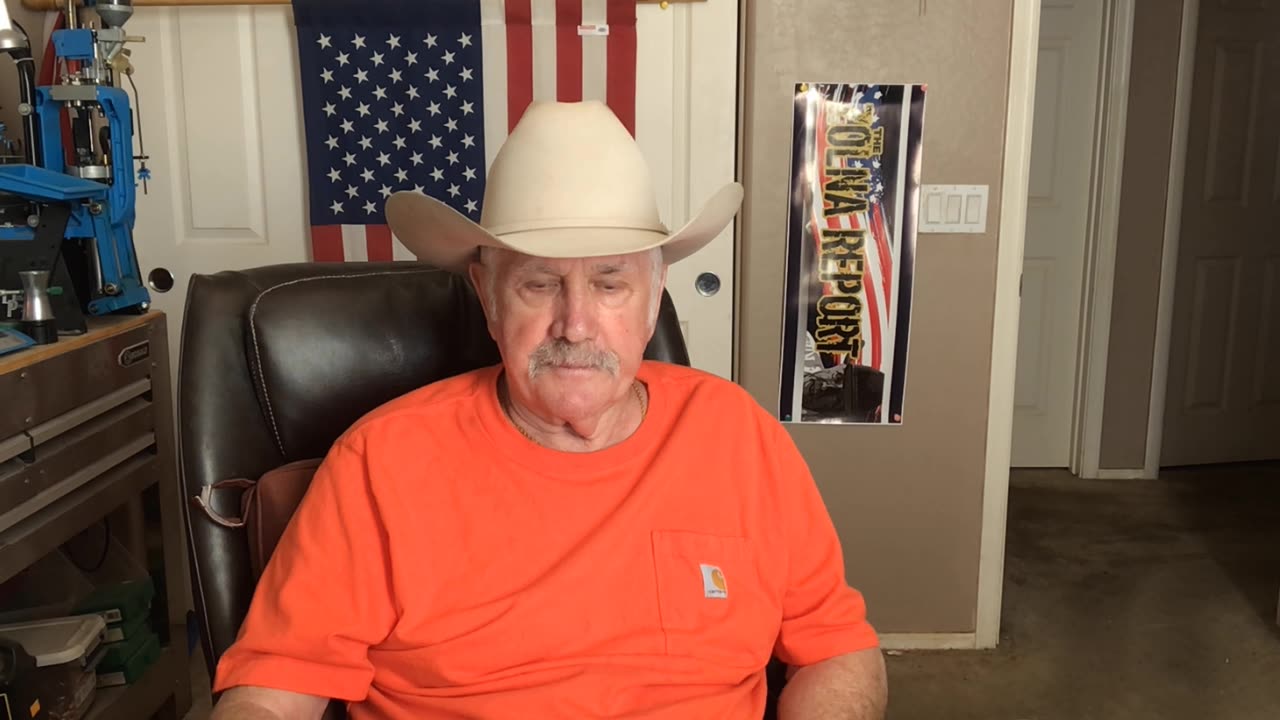 Ex Con, "Epstein Could Not Have Hung Himself Unless He Was A Midget"!