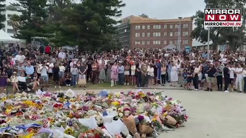 Australia Beach Shooting 15 Killed, Many Injured; Tributes Grow At Bondi Shooting Memorial