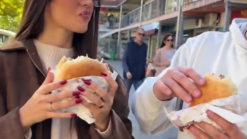 Gastoz i Anjdela - Pljeskavice