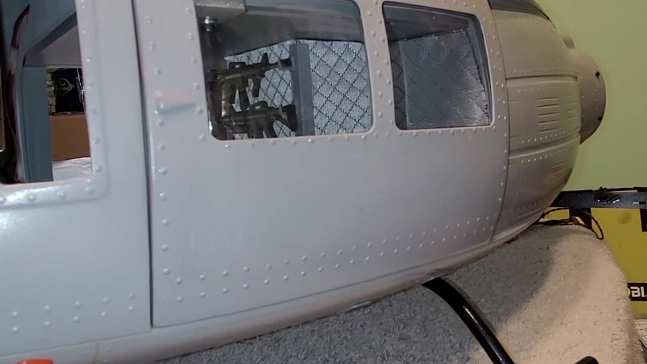 Huey UH-1N Sliding Door Modifiction