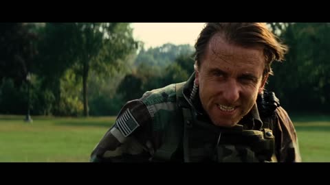 THE INCREDIBLE HULK Clip - "University Battle" (2008) Edward Norton