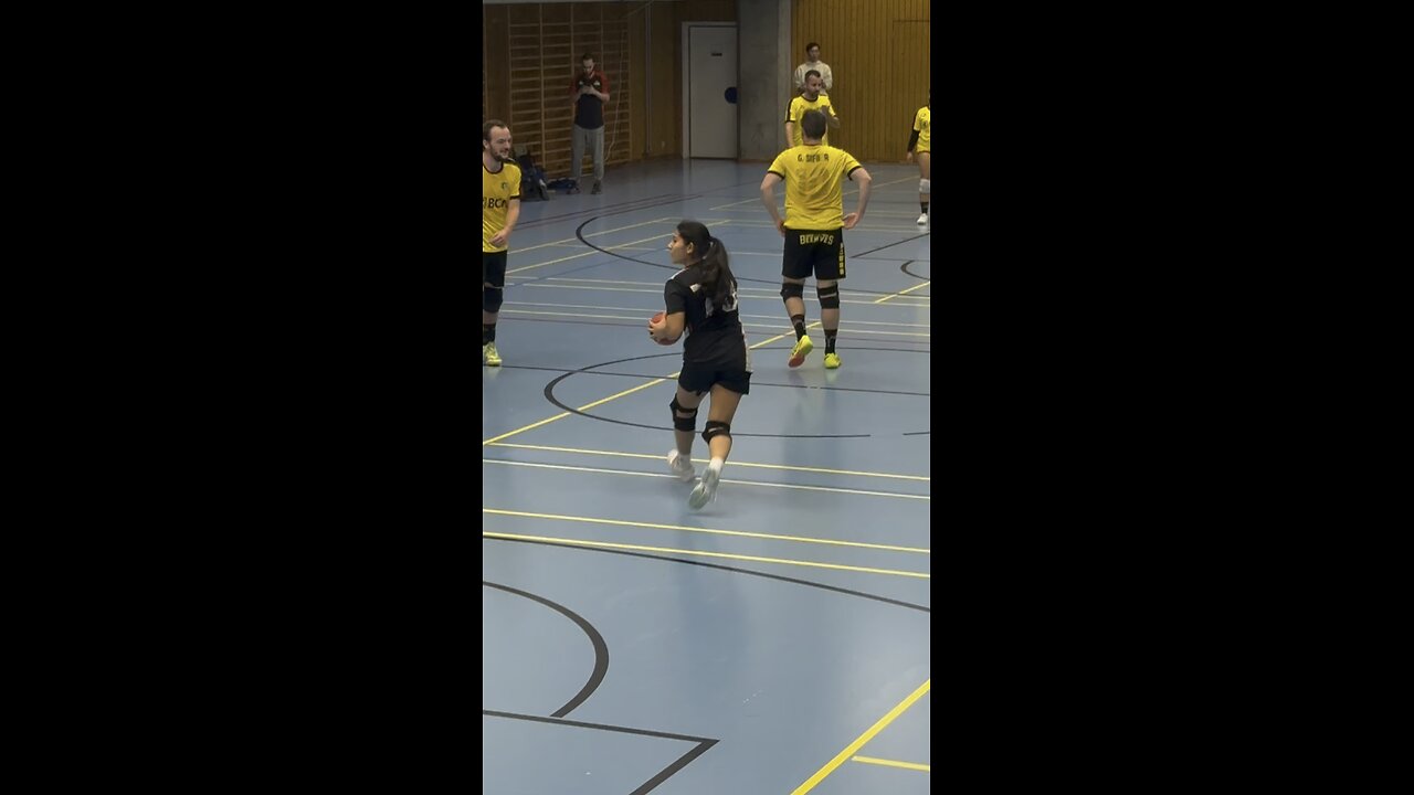 😫 Insane BUZZER SAVE !