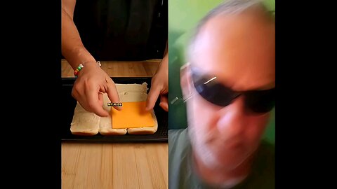 Smoked Cheeseburger Sliders But With WAY Too Much Sauce Delicious YUM Recipe OMG