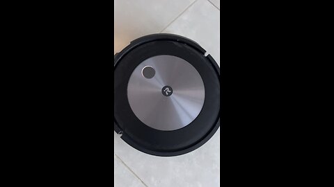 Roomba® j9+ robottolmuimeja