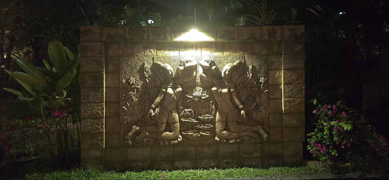 Twin 😒 All nite 😌✅️🤦🏽‍♂️😎🕺🏽