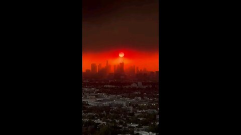 LA skyline turns hellish red as wildfires rage surreal and haunting footage