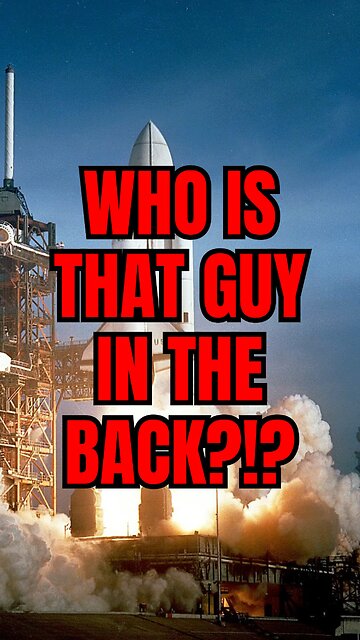 Who Is That Guy In The Back? 😱🤯 #deaf #asl #kennyrush