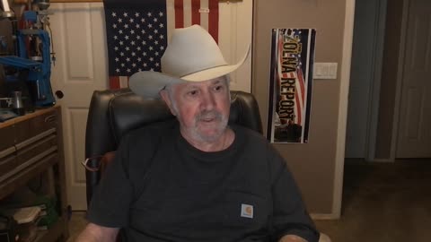 David Ignatius Reminds The Troops They Swore An Oath To The Constitution!