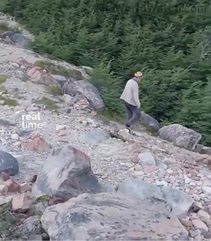 Israeli tourists caught causing huge fires in Argentina in a forest