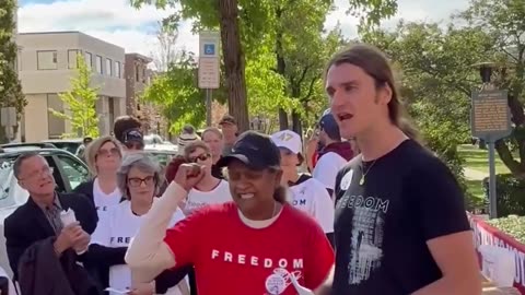 🚨 WOW! Voter FLIPS From Democrat to Republican on Charlie Kirk’s Birthday 🇺🇸🔥