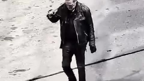 🤣🤣 | You Eat Ze Bugs MFKR (Trump on his way to the WEF/Davos)