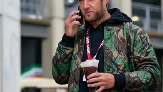 🚨 Audio leaked from Dave Portnoy’s 911 call after being heckled in public.