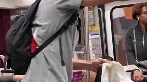 French man spots a huge pack of pickpockets crowding around one man to pack him in on