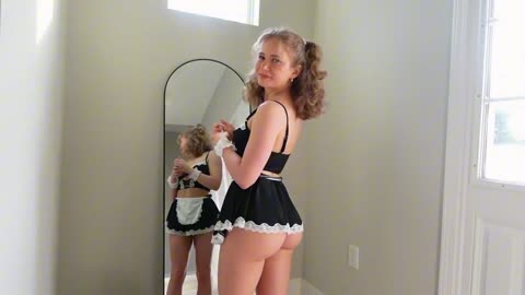 Transparent Cleaning Mirror beautiful girl